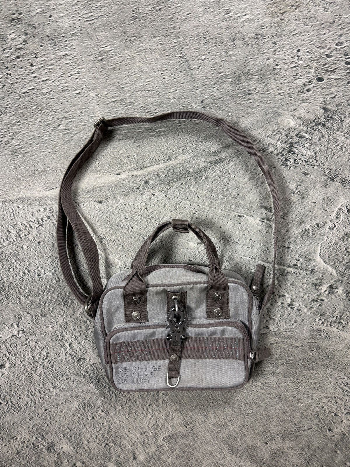 George Gina & Lucy George Gina & Lucy bag Hansel Loves You Y2K grey GGL Size ONE SIZE - 1 Thumbnail