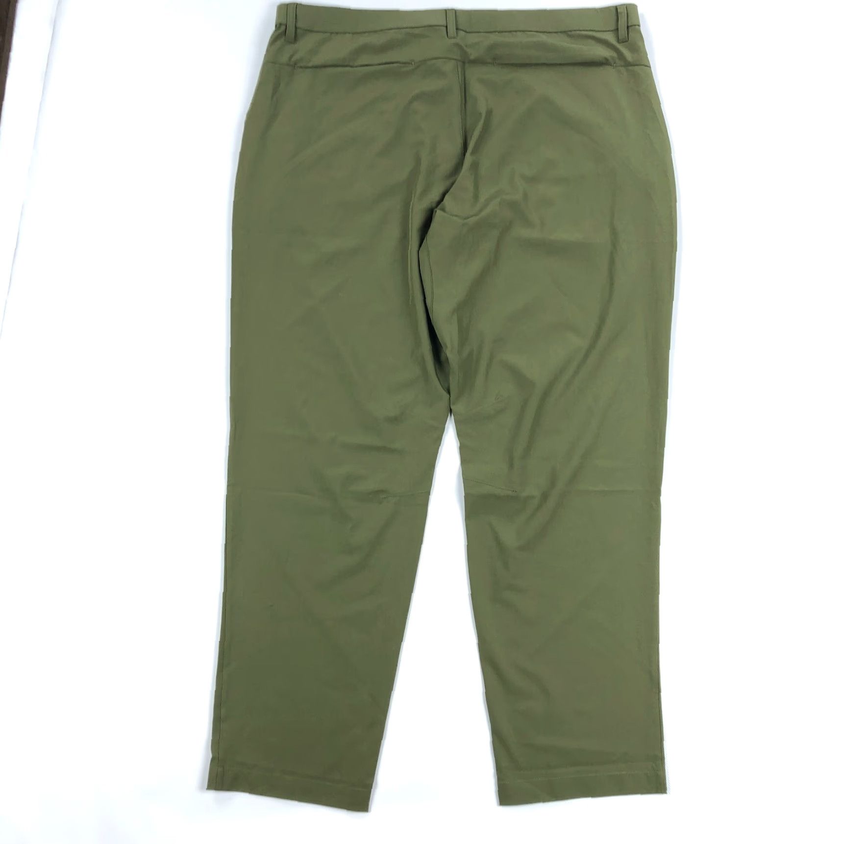 Fabletics Fabletics Pants 40x30 Green Performance Travel Office Zip Pocket Golf Chino Men Regular Size 40 Inseam 30 Navy? Size US 40 / EU 56 - 3 Thumbnail