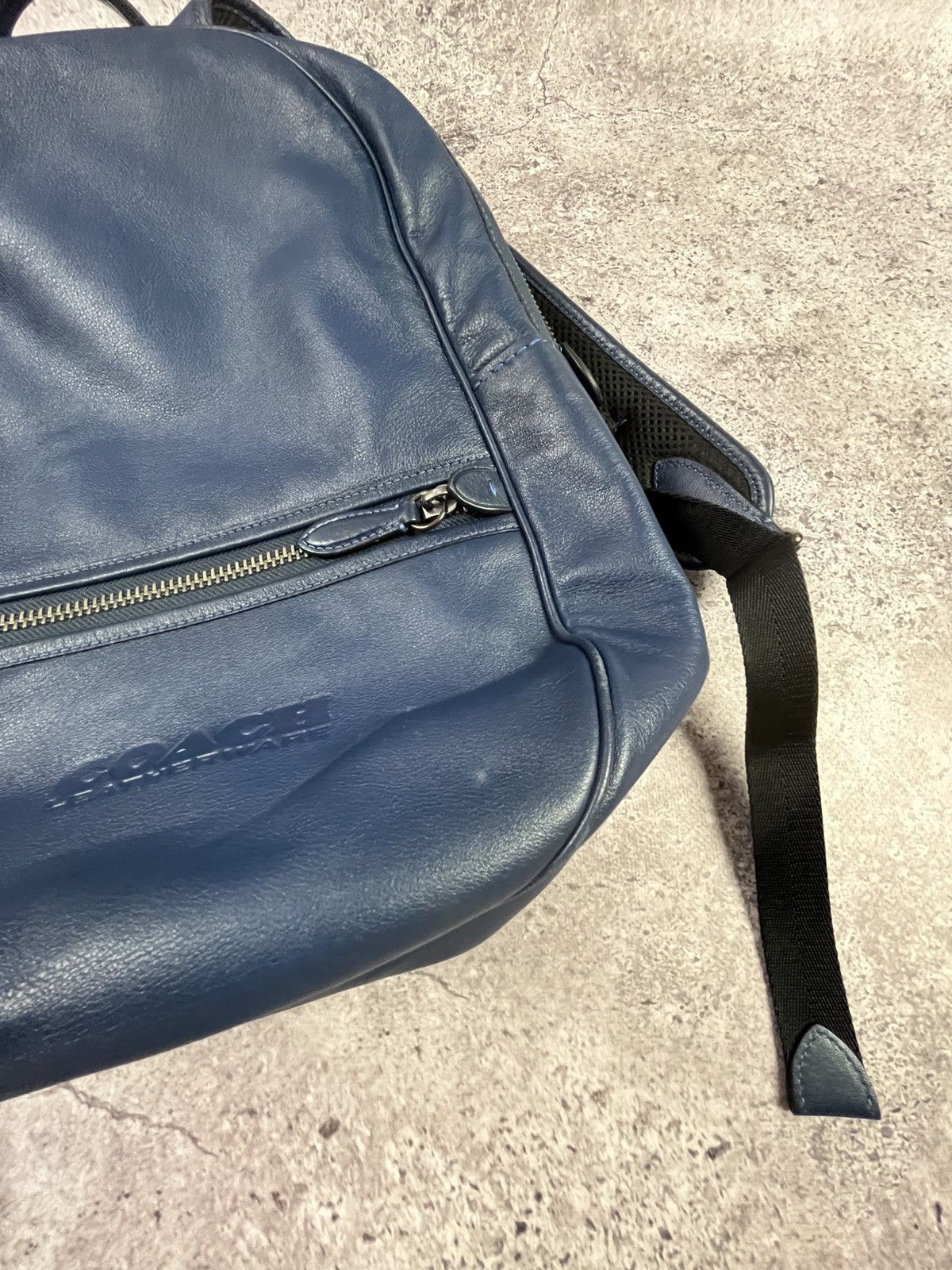 Coach Coach Leatherware Navy Blue Leather Backpack Unisex Size ONE SIZE - 7 Thumbnail