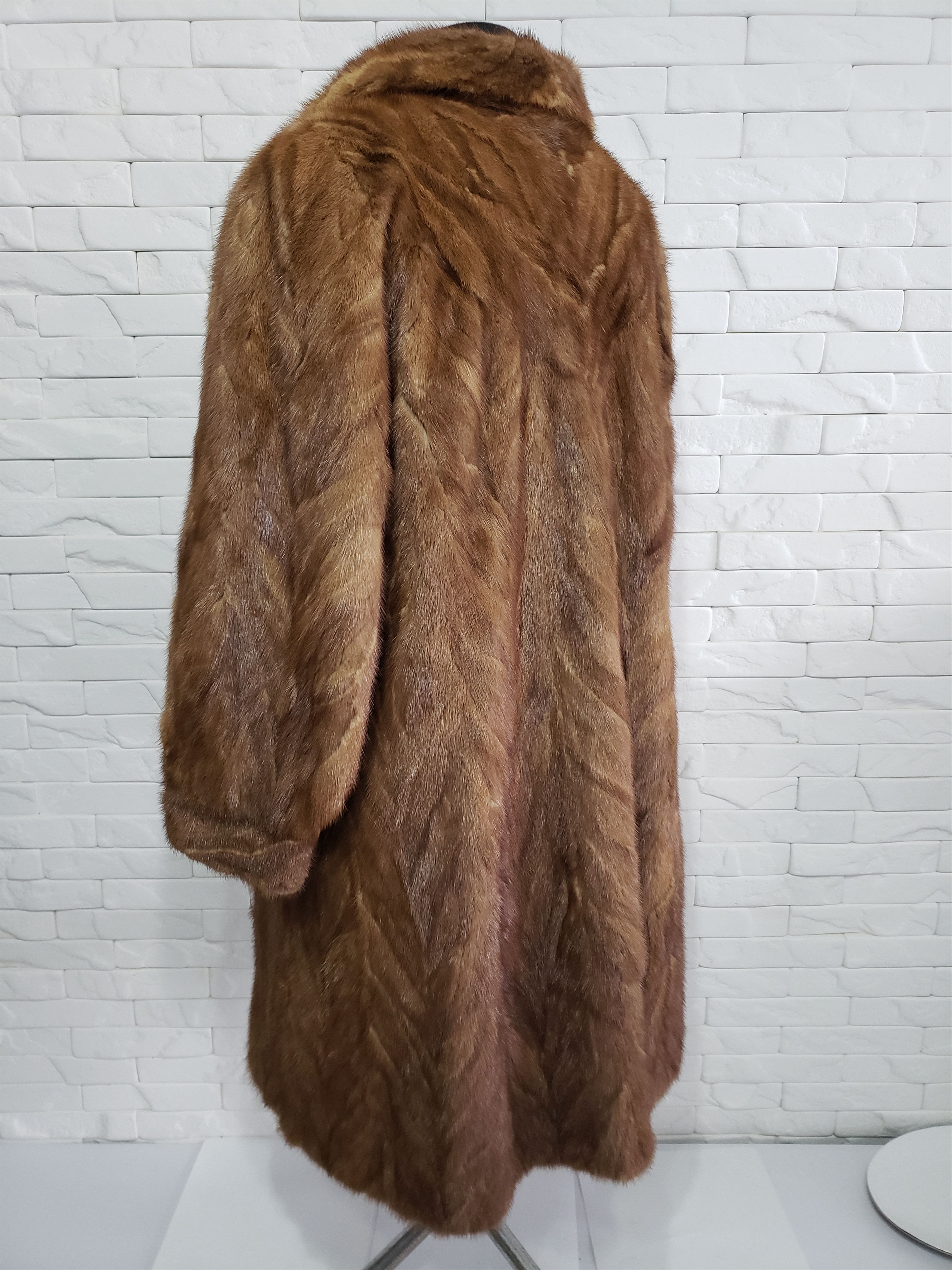 Genuine Leather × Uniqlo Stylish brown women's mink coat. Size XXL / US 16-18 / IT 52-54 - 6 Thumbnail