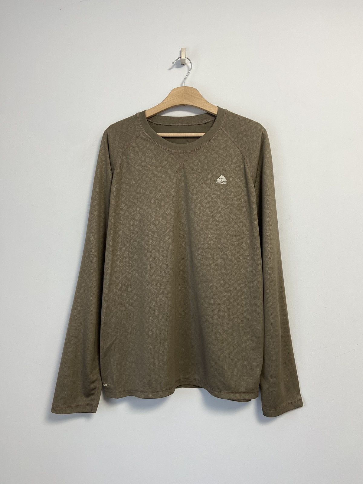 Vintage Nike Acg Vintage Long Sleeve Y2K style Size US L / EU 52-54 / 3 - 1 Thumbnail