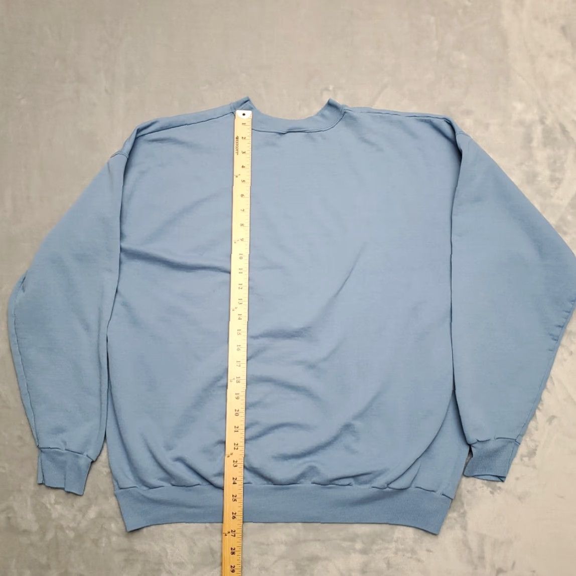 Hanes VTG Hanes Sweatshirt XL Blue Dog Long Sleeve Men Crew Neck Pullover Fleece Cotton Polyester Solid 2004 Cali DCC DCSAV Breeders Club Size US XL / EU 56 / 4 - 7 Thumbnail
