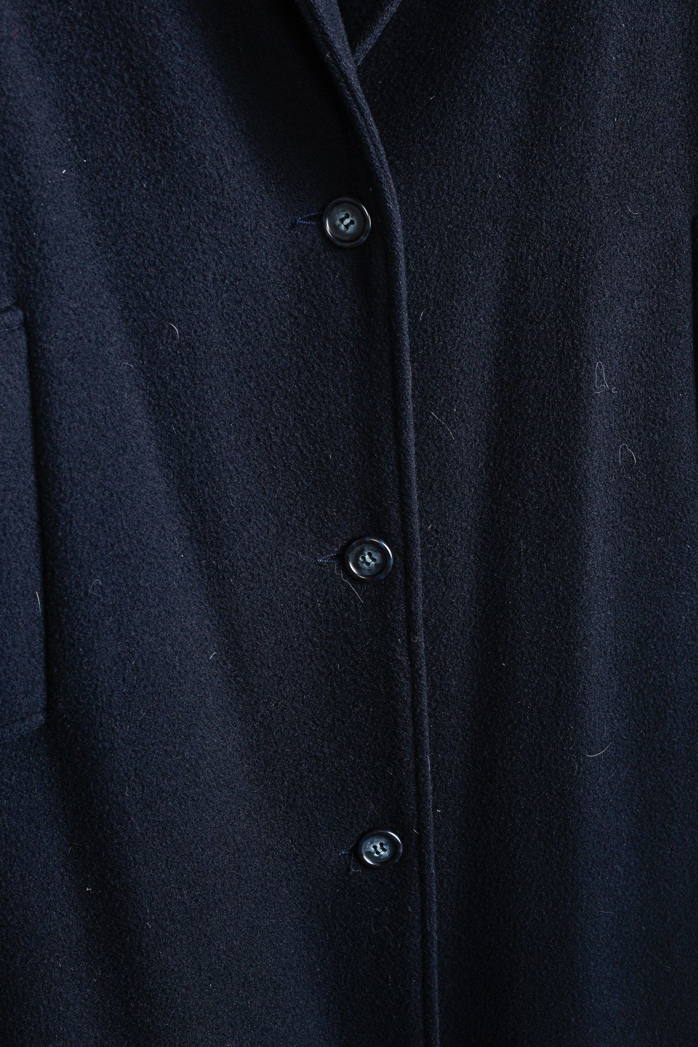 Burberry Burberry Vintage Navy Wool Chesterfield Coat Size US L / EU 52-54 / 3 - 7 Thumbnail