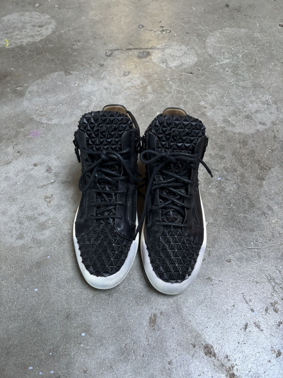 Giuseppe Zanotti Giuseppe Zanotti Men’s Pyramid Leather High Top Sneakers Size US 10 / EU 43 - 2 Thumbnail