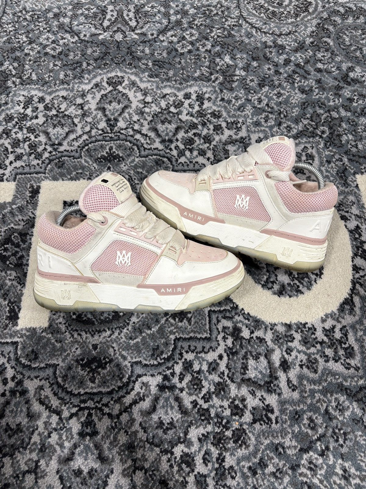 Amiri low tops size 8US/41EU
