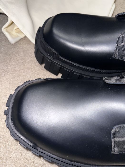 gold wide width shoes