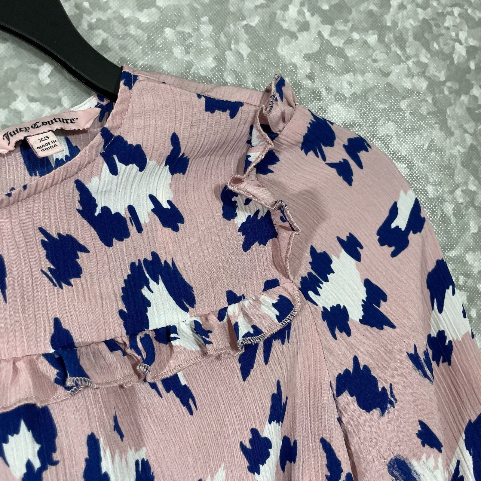 Juicy Couture Juicy Couture Pink Leopard Print Peasant Blouse - Size XS Size XS / US 0-2 / IT 36-38 - 2 Thumbnail