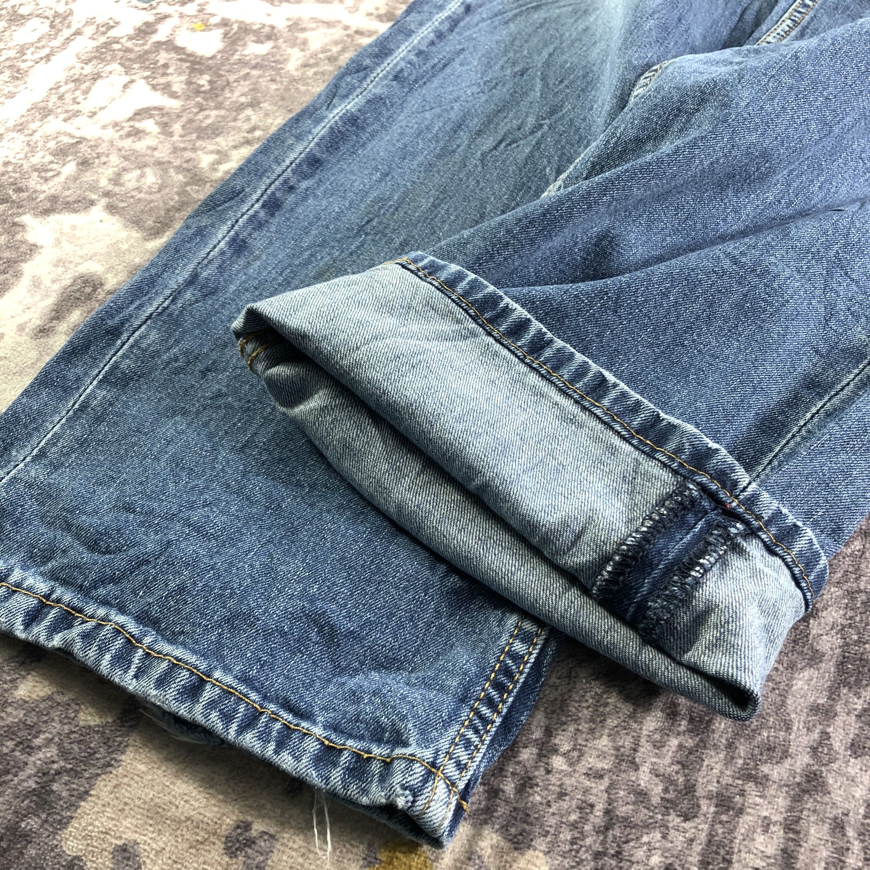 Levi's × Vintage Vintage Blue Wash Levis 514 Jeans-JM3512 Size US 37 - 7 Thumbnail