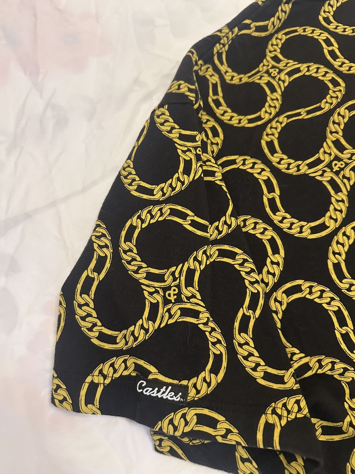 Crooks & Castles Crooks & Castles Gold Chain T Shirt Size US XL / EU 56 / 4 - 4 Thumbnail