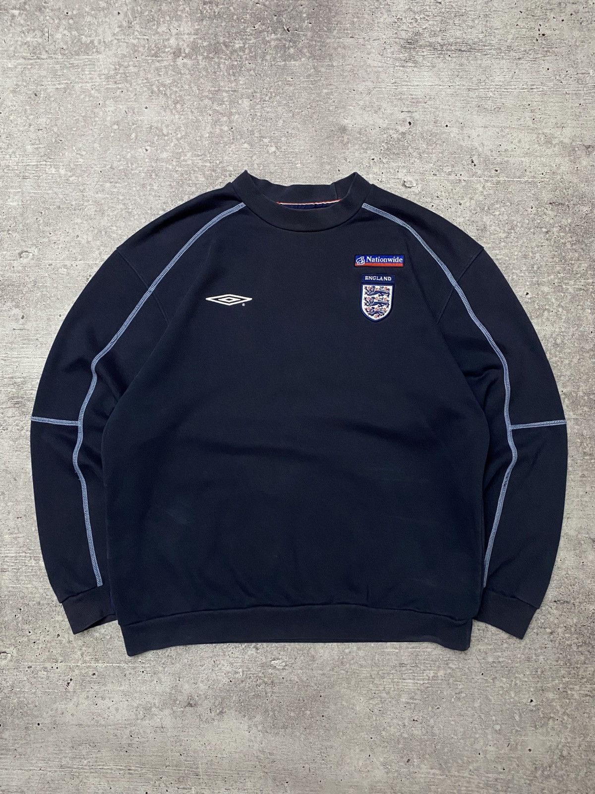 Umbro 🔥UMBRO ENGLAND VINTAGE SOCCER SWEATSHIRT Size US L / EU 52-54 / 3 - 2 Thumbnail
