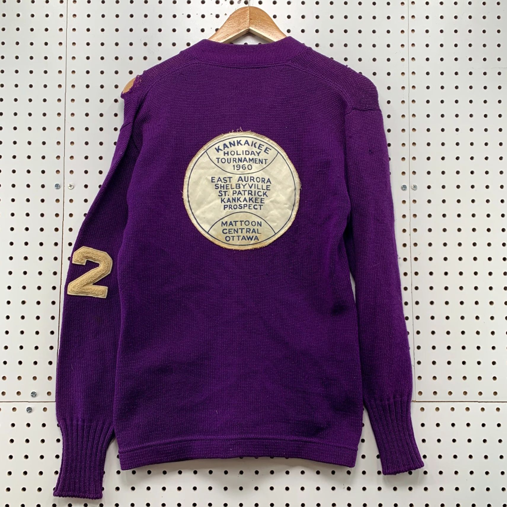 Vintage VINTAGE 60s Letterman Cardigan Sweater Mens Size Small Purple Solid Knit Long Sleeve V-Neck Distressed School Mens Size US S / EU 44-46 / 1 - 2 Thumbnail