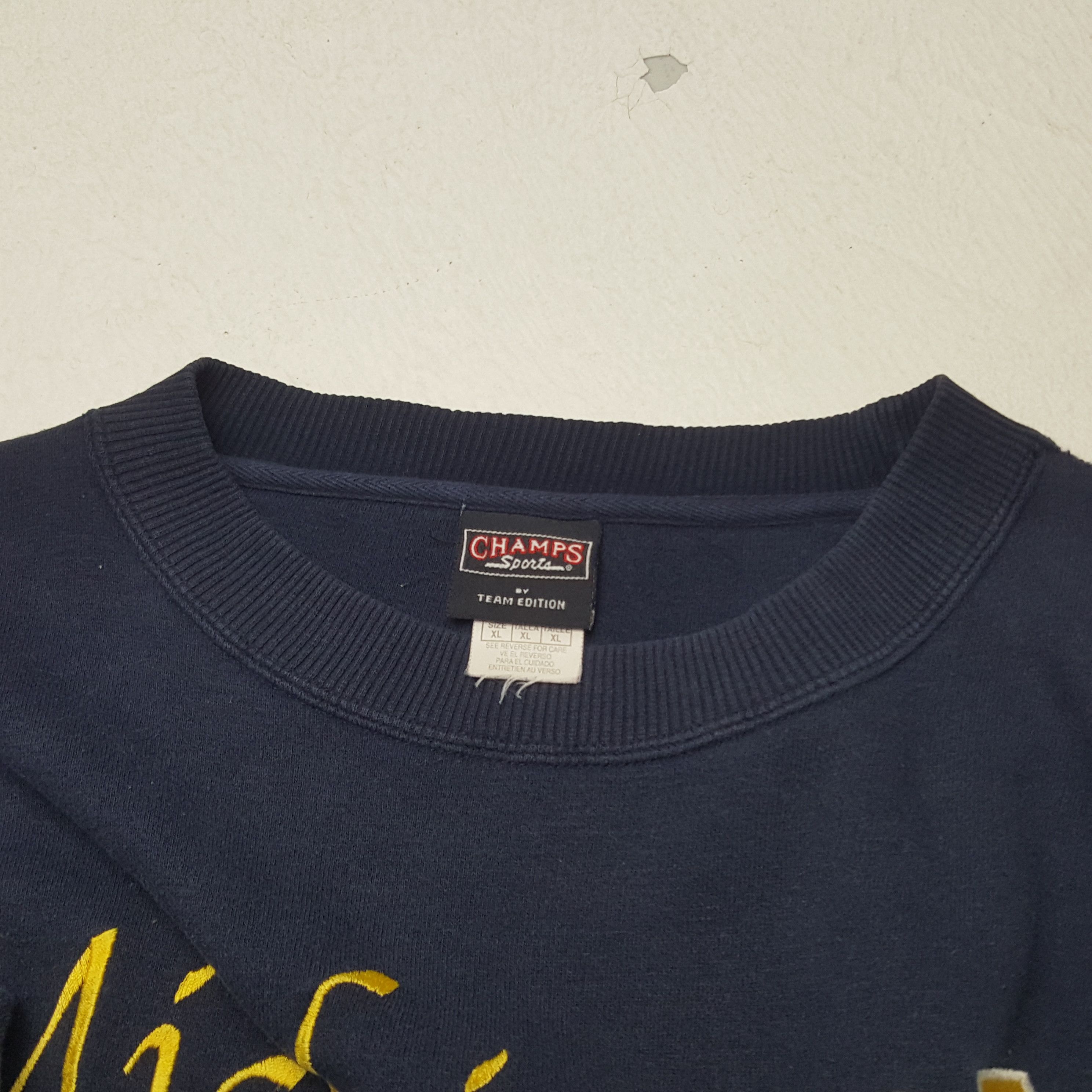 NFL × Vintage Vintage Michigan Wolverines American Football Sweatshirt Size US XXL / EU 58 / 5 - 4 Thumbnail
