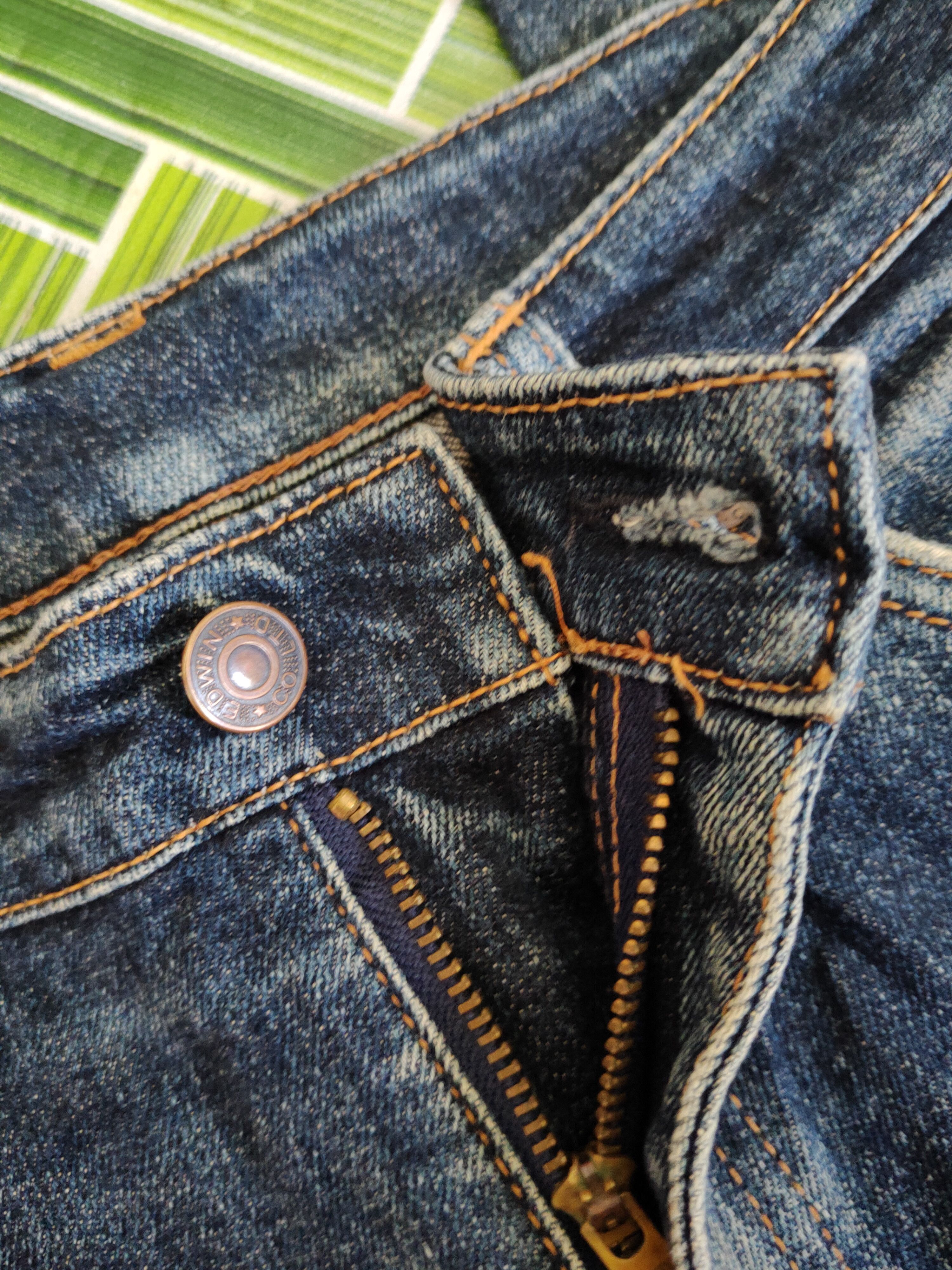 Edwin Edwin Dark Blue Distressed Ripped Jeans #S1676 Size US 29 - 14 Thumbnail