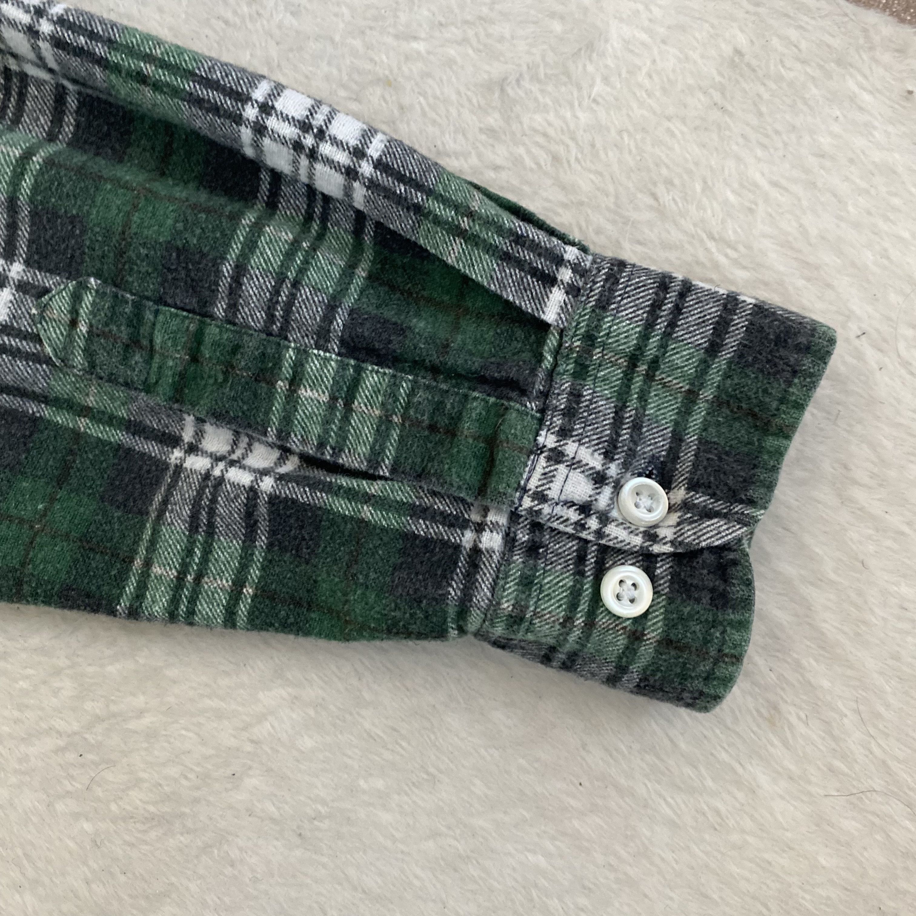 Vintage Vintage Green Plaid Botton Up Flannel Size US XL / EU 56 / 4 - 9 Thumbnail