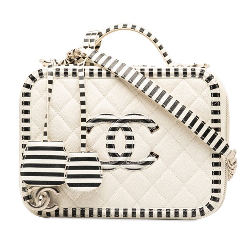 Chanel Chanel Chanel Canvas CC Filigree Chain Shoulder Bag Canvas Shoulder Bag 27 in Great Condition Size ONE SIZE - 1 Thumbnail