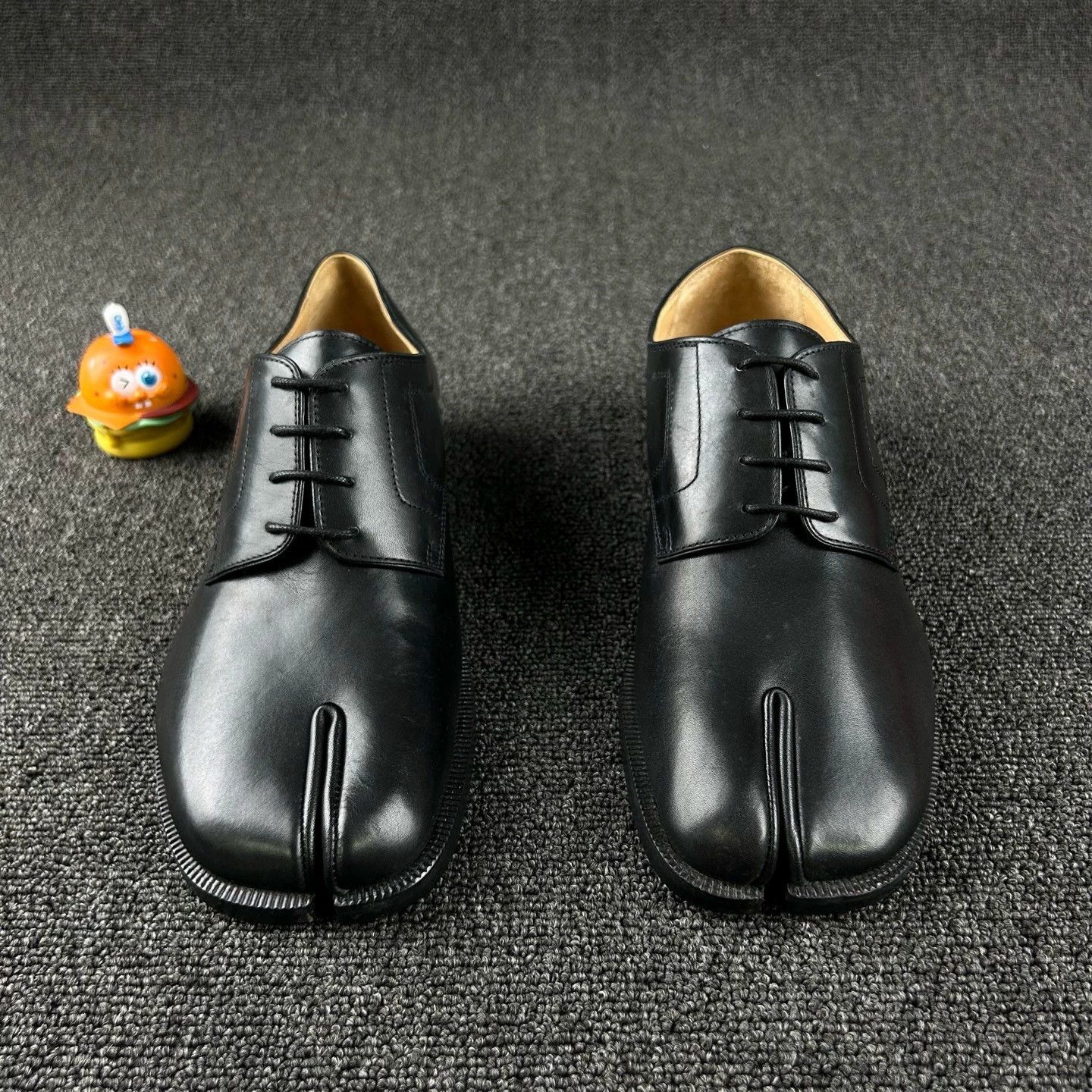 Maison Margiela Style: Maison Margiela Split-Toe Derby Shoes Size US 7 / EU 40 - 1 Thumbnail