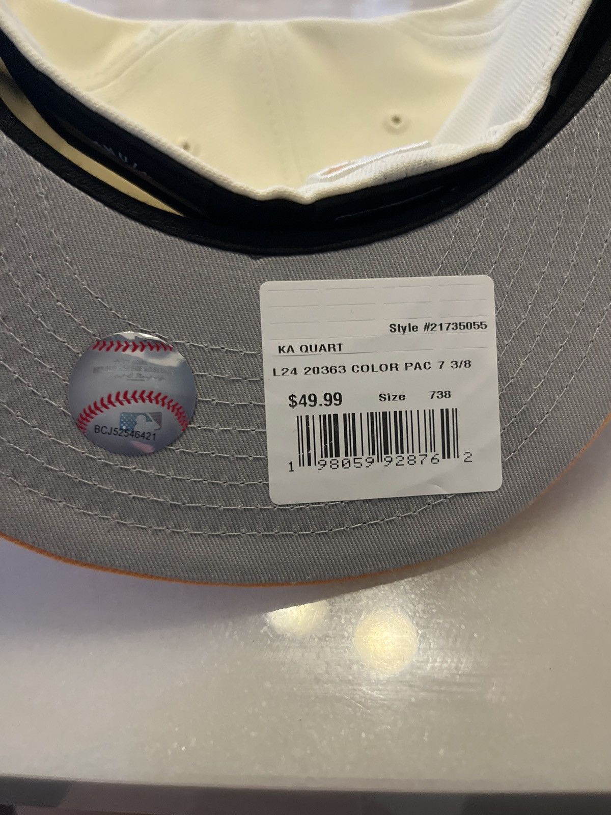 New Era Yankees Fitted Hat 7 3/8 Never Worn Size ONE SIZE - 4 Thumbnail