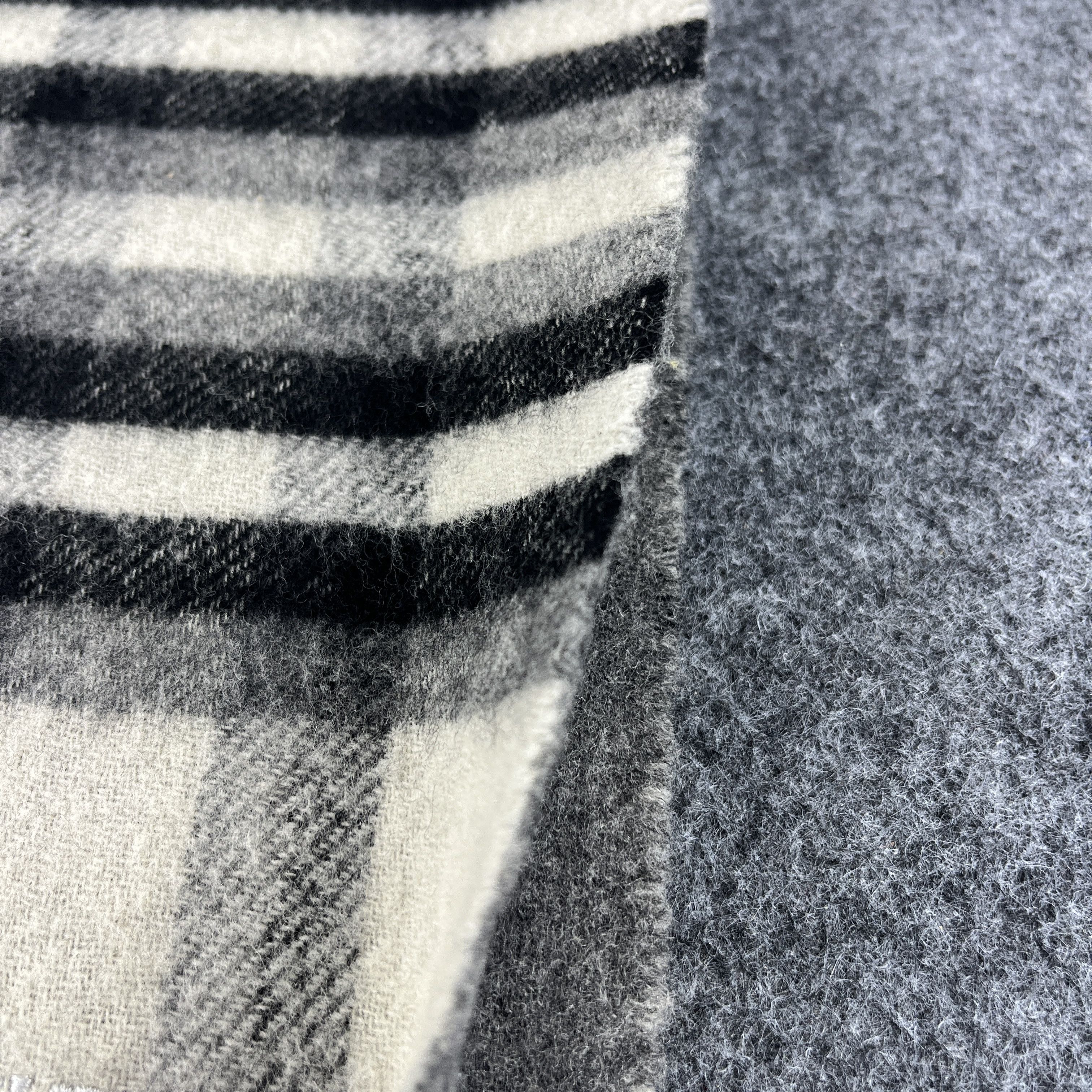 Vintage Yves Saint Laurent Scarf / Muffler / Neckwear T1423 Size ONE SIZE - 7 Thumbnail