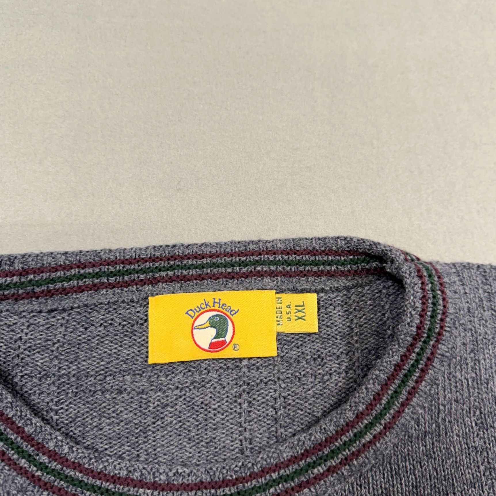 Vintage VINTAGE Duck Head Sweater Mens 2XL Gray Tight-Knit Crewneck Pullover Logo USA Knit Pattern Solid Regular Knit Style Fall Winter Casual Mens Size US XXL / EU 58 / 5 - 3 Thumbnail