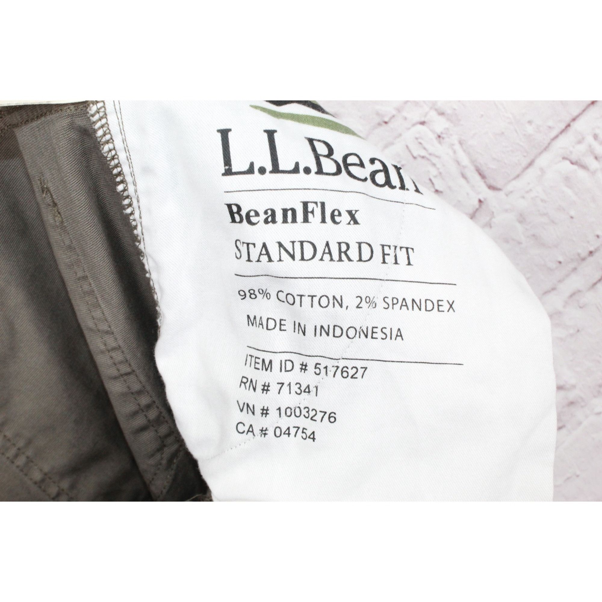 L.L. Bean LL Bean Men's BeanFlex Canvas Pants Cargo 2.0 Straight Leg Size US 35 - 7 Thumbnail