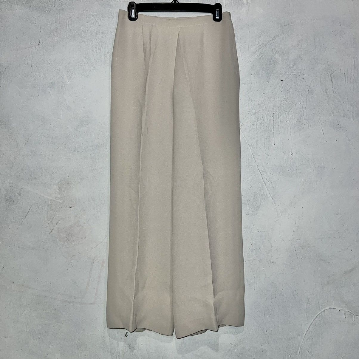 image of Giorgio Armani Women’S Dress Pants 40 Silk Trousers in Grey, Women's (Size 27)