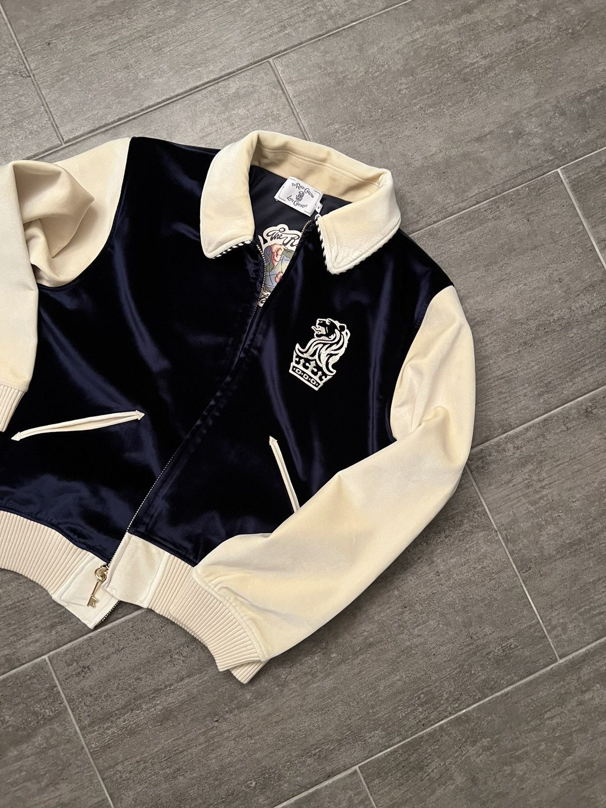Other Ritz-Carlton Late Checkout Globe Sukajan Jacket Navy/Cream M Size US M / EU 48-50 / 2 - 1 Thumbnail