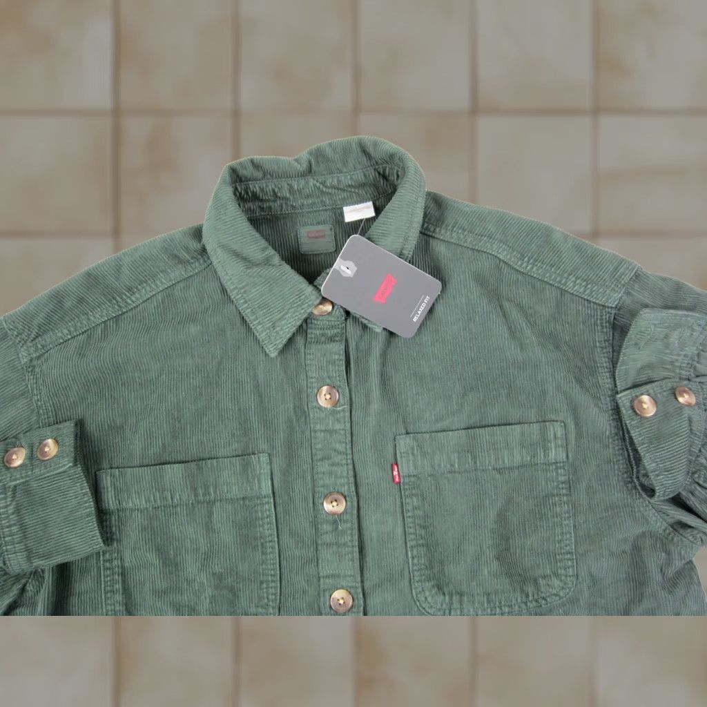 Levi's Levi's Shirt Women Large Green Corduroy Western Button Cowgirl Rodeo Classic NWT Size L / US 10 / IT 46 - 1 Thumbnail