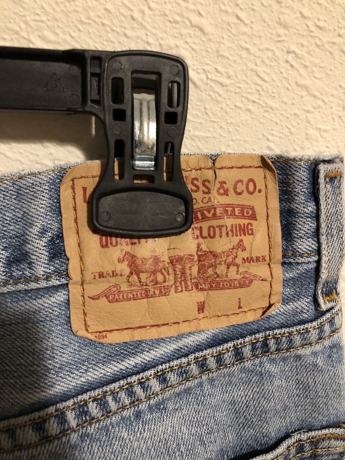 Levi's × Levi's Vintage Clothing × Vintage Vintage Levi’s 550 Relaxed Fit Baggy Denim Jeans Faded Size US 34 / EU 50 - 8 Thumbnail