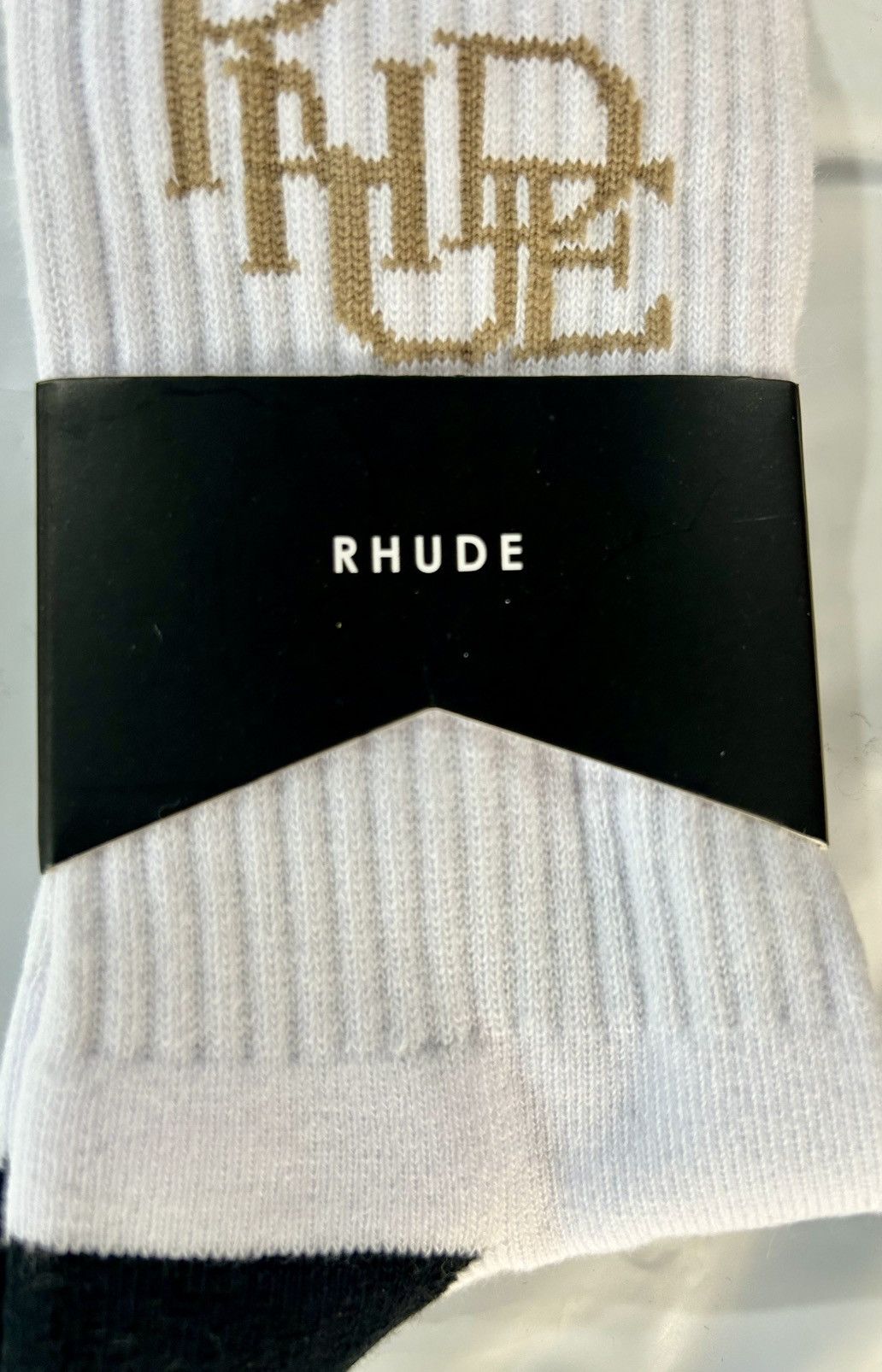 Rhude Rhude Scribble Logo Socks in the "White/Yellow/Black" Size ONE SIZE - 5 Thumbnail