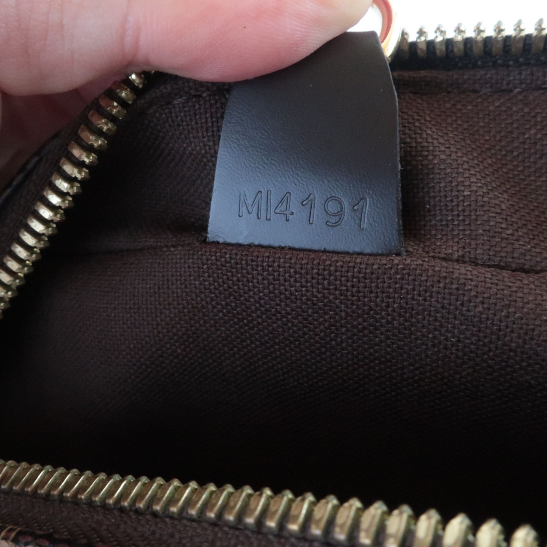Louis Vuitton Louis Vuitton Damier Ebene Shelton Messenger Size ONE SIZE - 16 Thumbnail