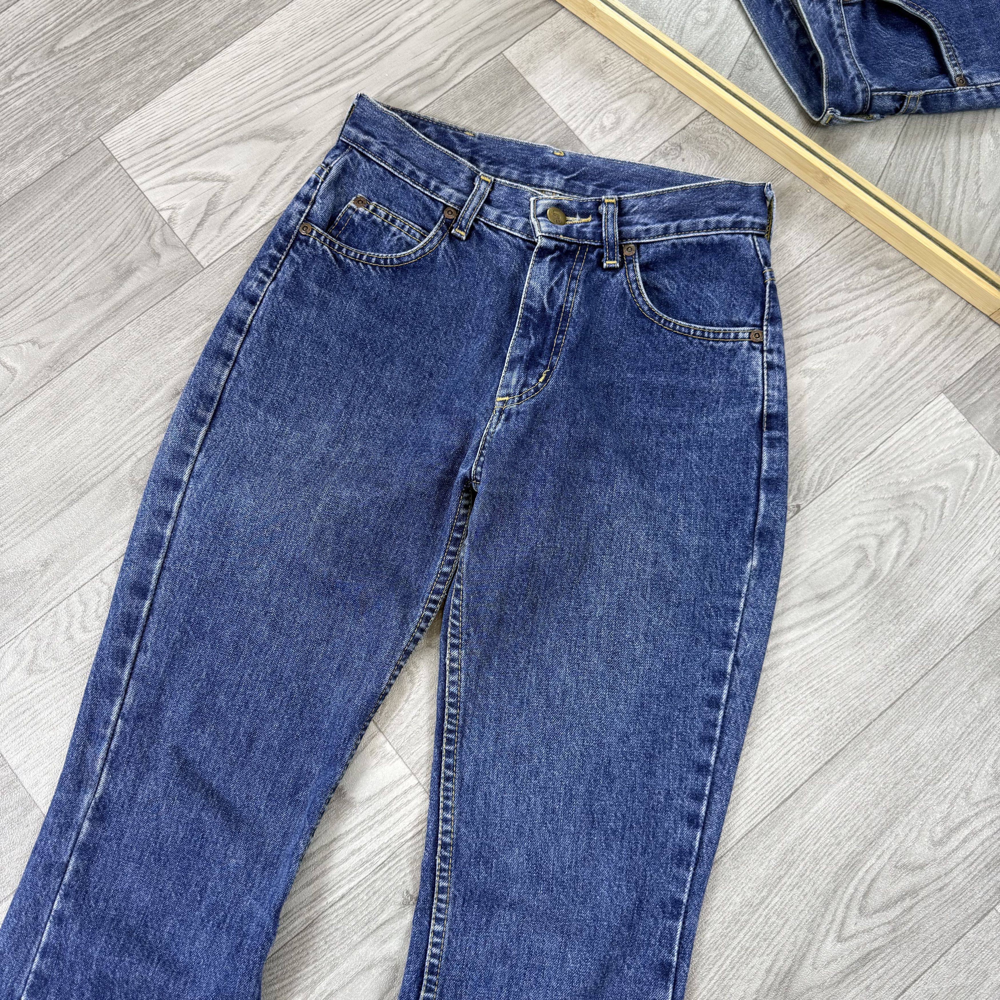 Lee Vintage Lee 90s Stonewashed No Fade Bootcut Flared Jeans Size 24" / US 00 / IT 34 - 10 Thumbnail