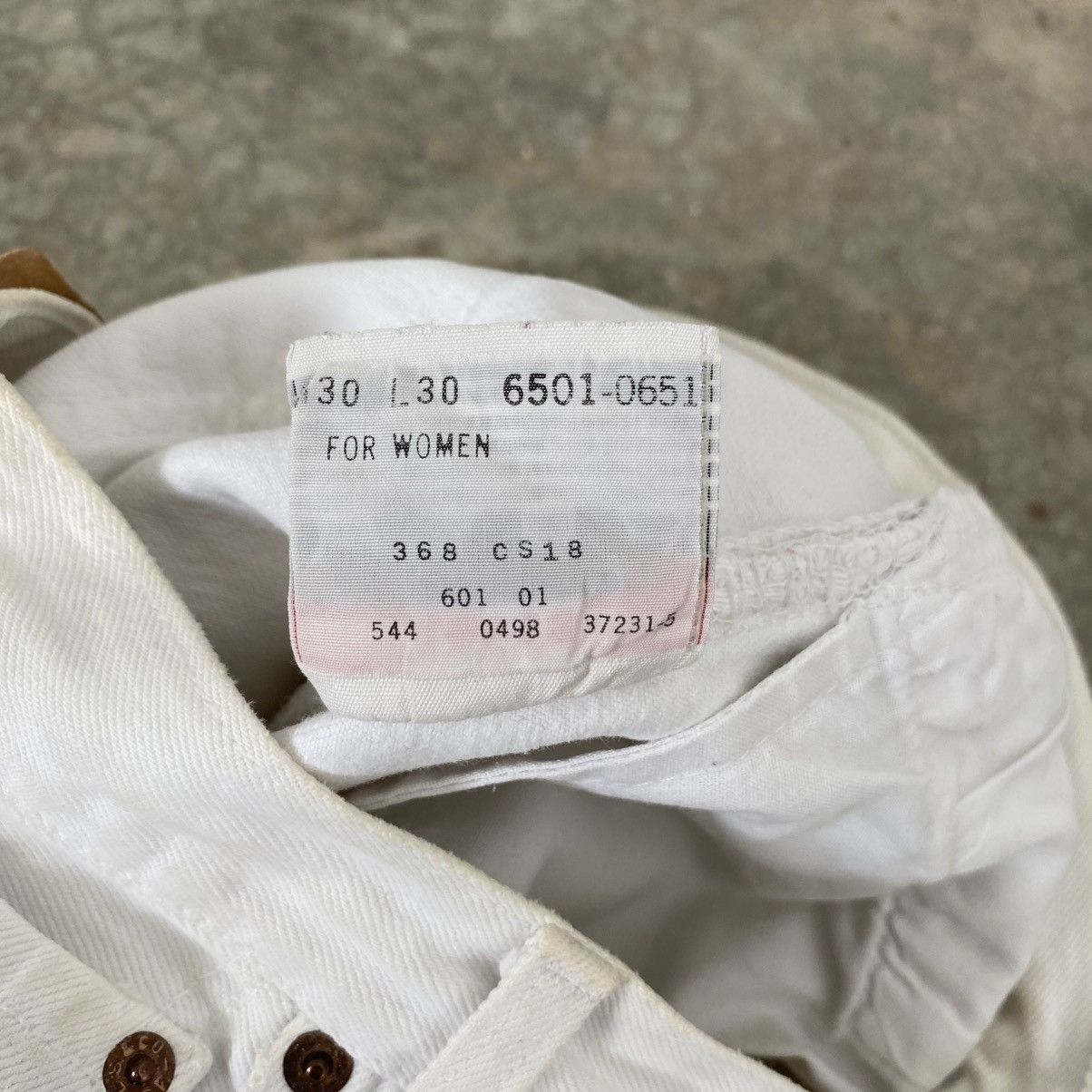 Levi's Size 30x30 Vintage 1998 Levis 501 White Denim Dirty Jeans Size US 30 / EU 46 - 12 Thumbnail