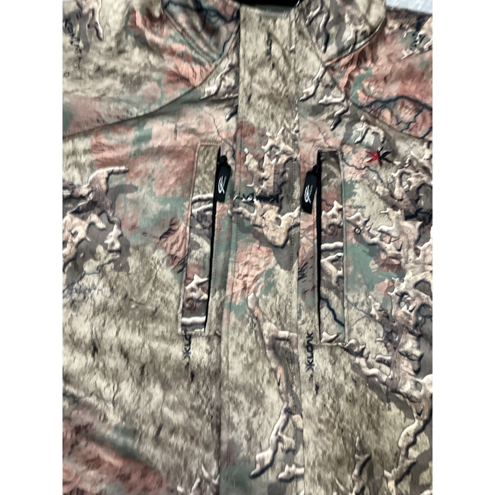 Logo 7 Kloak Logo Kon At Camo Jacket L Embroidered Bomber Jacket Men Multicolor Camouflage Logo Size US L / EU 52-54 / 3 - 3 Thumbnail