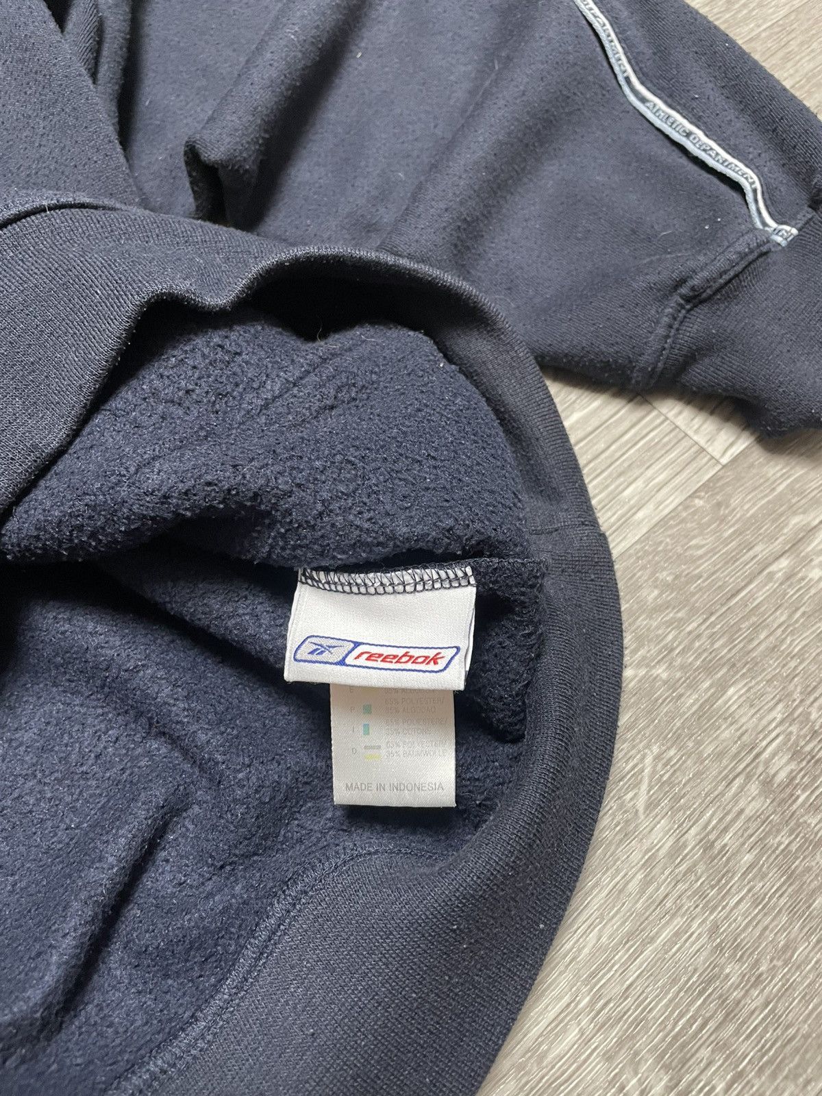 Reebok Vintage Reebok Athletic Dept. Hoodie 90s Size US S / EU 44-46 / 1 - 15 Thumbnail