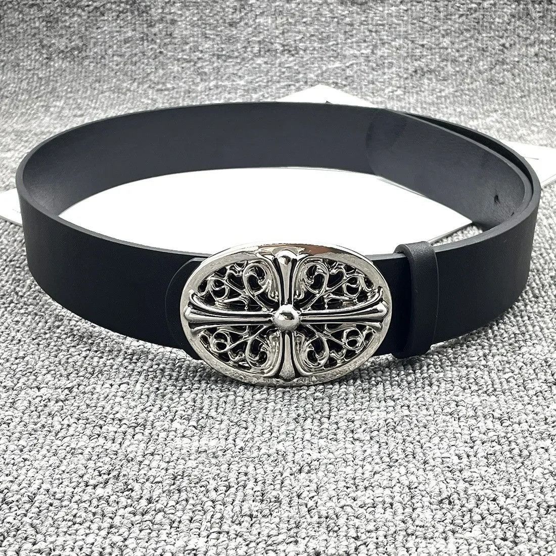 Japanese Brand 2000s Y2K Gothic Cross Buckle Bet Size ONE SIZE - 1 Thumbnail