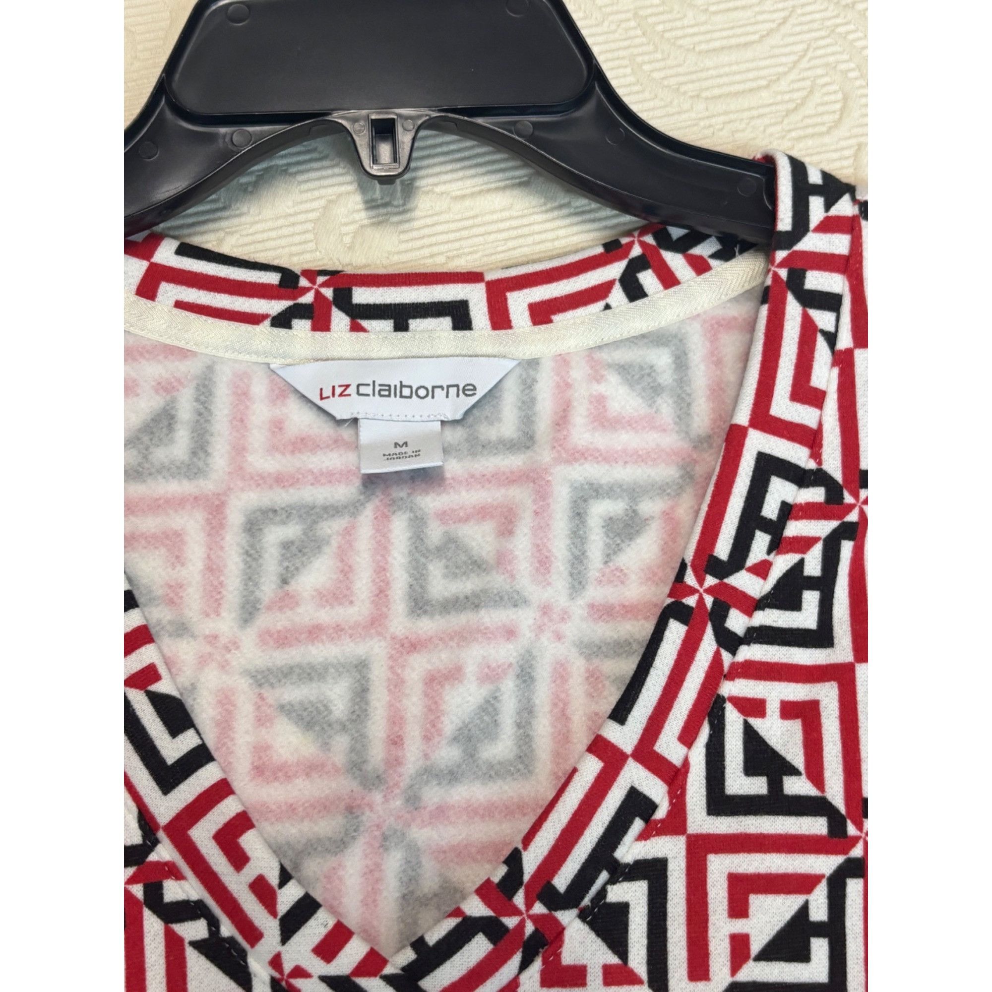 Liz Claiborne Liz Claiborne Women’s Printed V-neck Bishop Sleeve Sweatshir Size L / US 10 / IT 46 - 7 Thumbnail