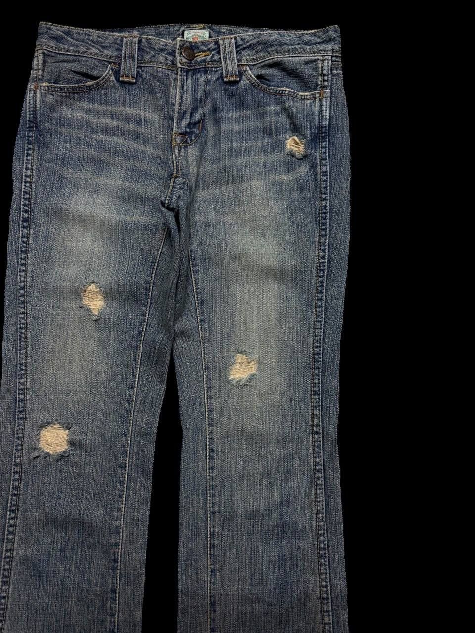 FLARE 90s Brappers Mudwash Distressed Ripped Insane Jeans