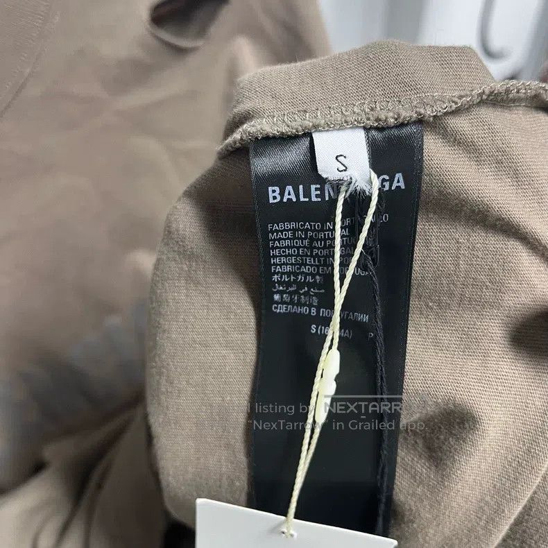 Balenciaga Balenciaga Destroyed Short Sleeve Size US S / EU 44-46 / 1 - 4 Thumbnail