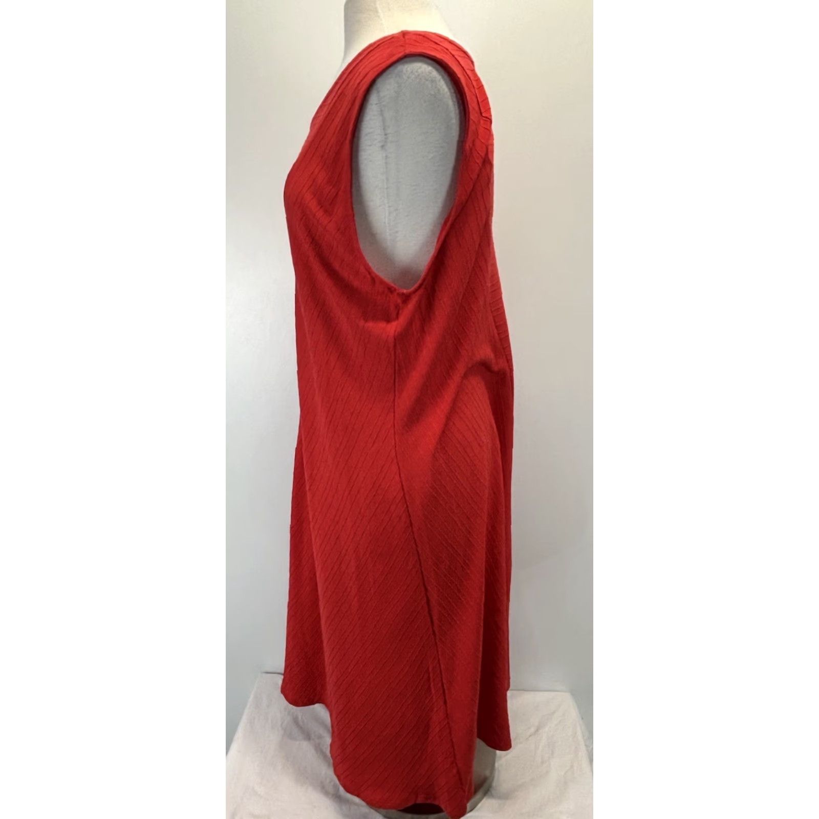 Soft Surroundings VINTAGE? No. It's Soft Surroundings Textured Midi Dress Women's Red Sleeveless XL Pullover Cotton Casual Party Midi Dress Sized XL Womens Size XL / US 12-14 / IT 48-50 - 2 Thumbnail