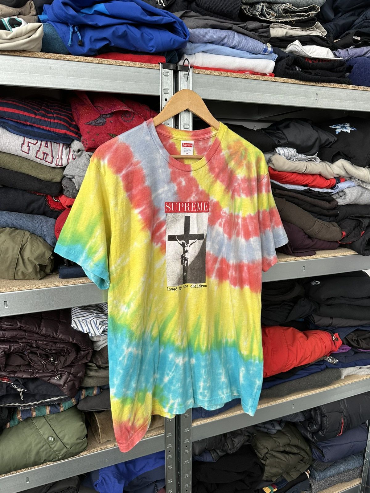 Supreme Supreme T-Shirt Loved By The Children Logo Tie Dye Y2K Tee Size US M / EU 48-50 / 2 - 2 Thumbnail