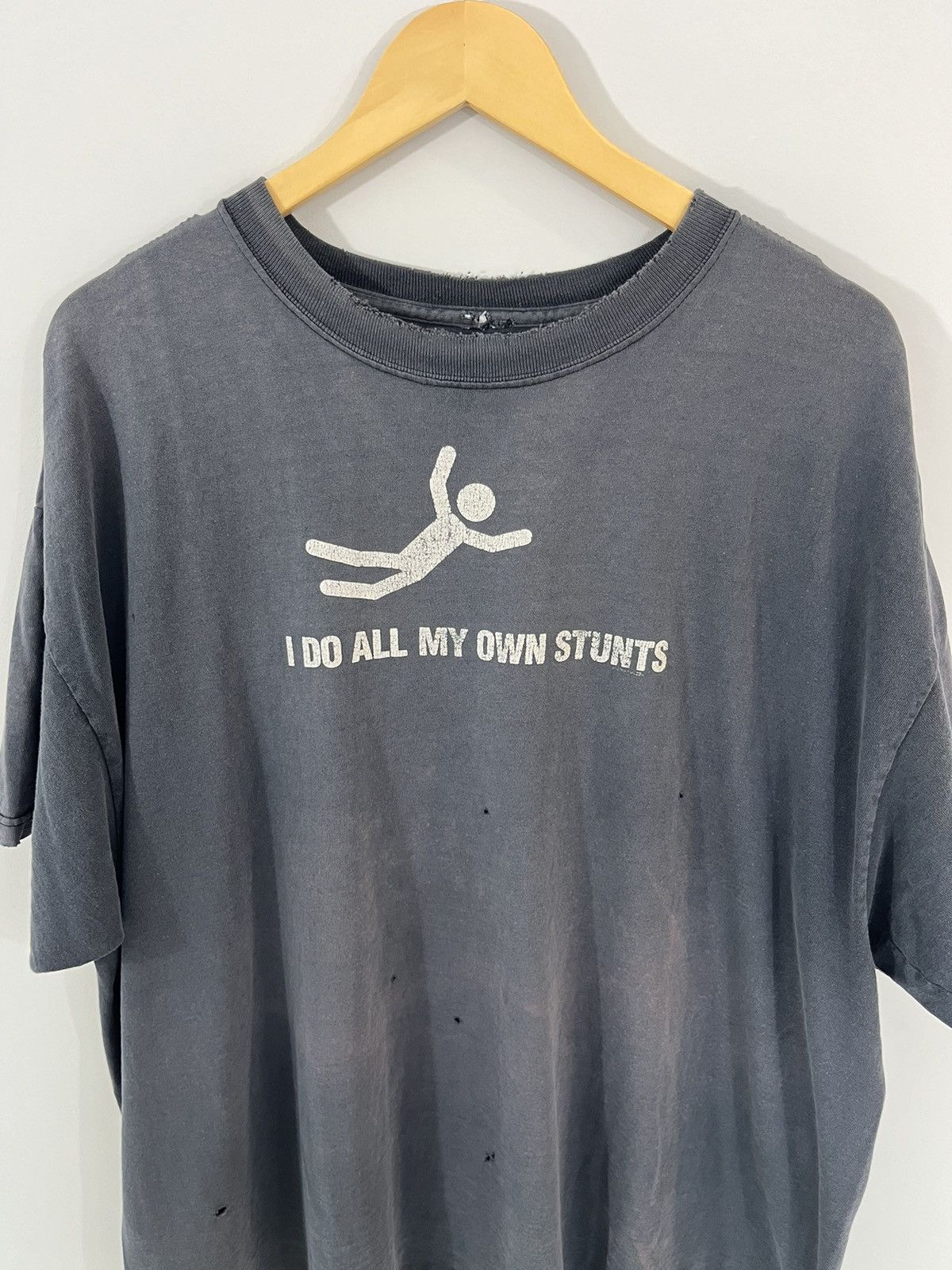 Vintage I DO MY OWN STUNTS Thrashed Oversize Joke Tee Size US XXL / EU 58 / 5 - 2 Thumbnail
