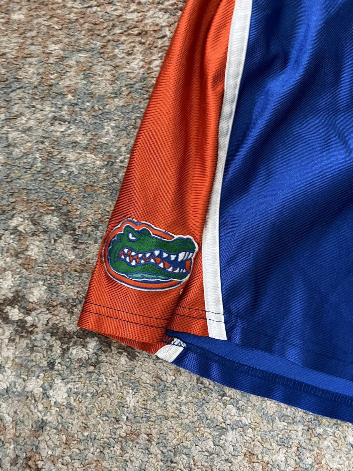 Nike × Vintage VTG Nike Gators Y2K Dazzle Shorts Large Rare NCAA 2000 Size US 32 / EU 48 - 2 Thumbnail