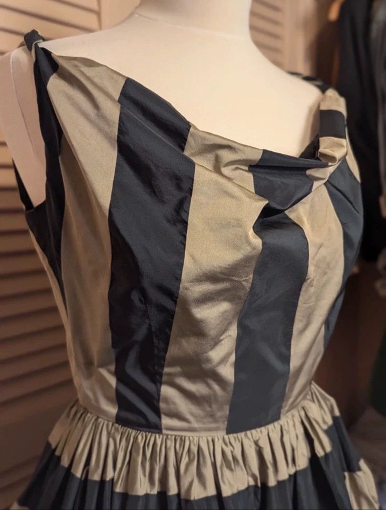 Vivienne Westwood Vivienne Westwood Weekend holiday dress Size M / US 6-8 / IT 42-44 - 3 Thumbnail