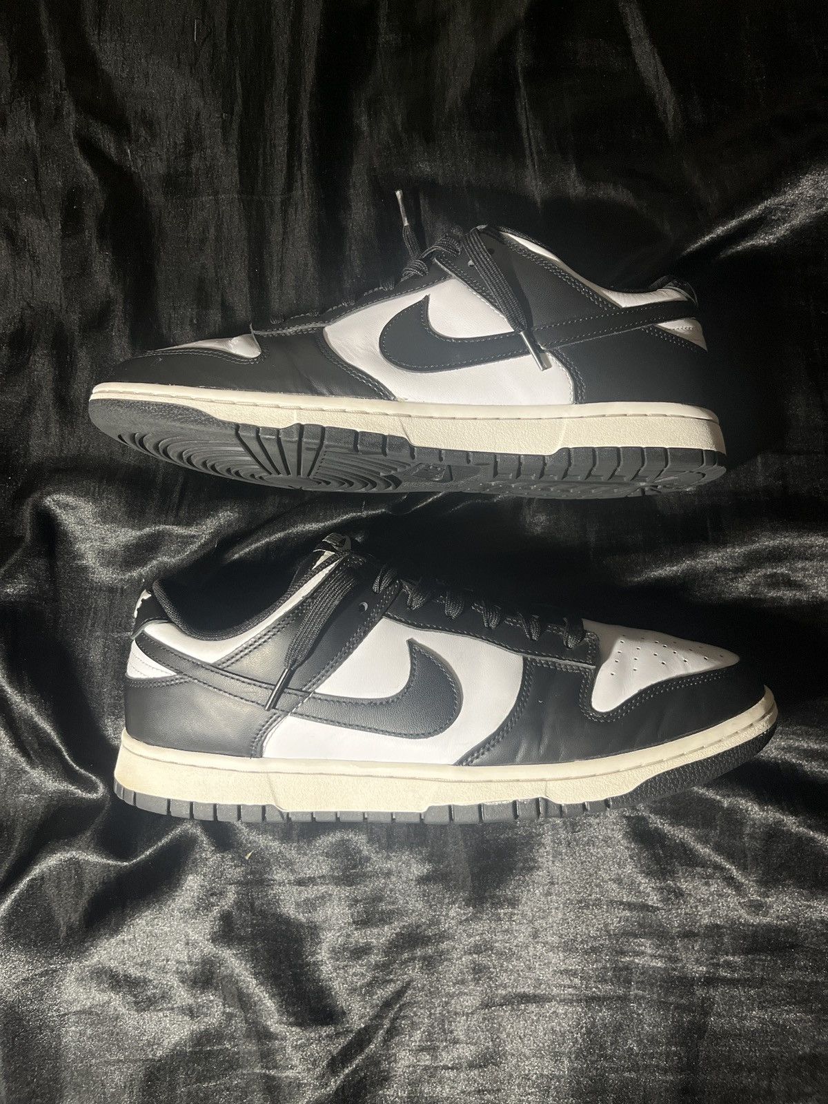 Nike Nike panda dunk Size US 11.5 / EU 44-45 - 3 Thumbnail