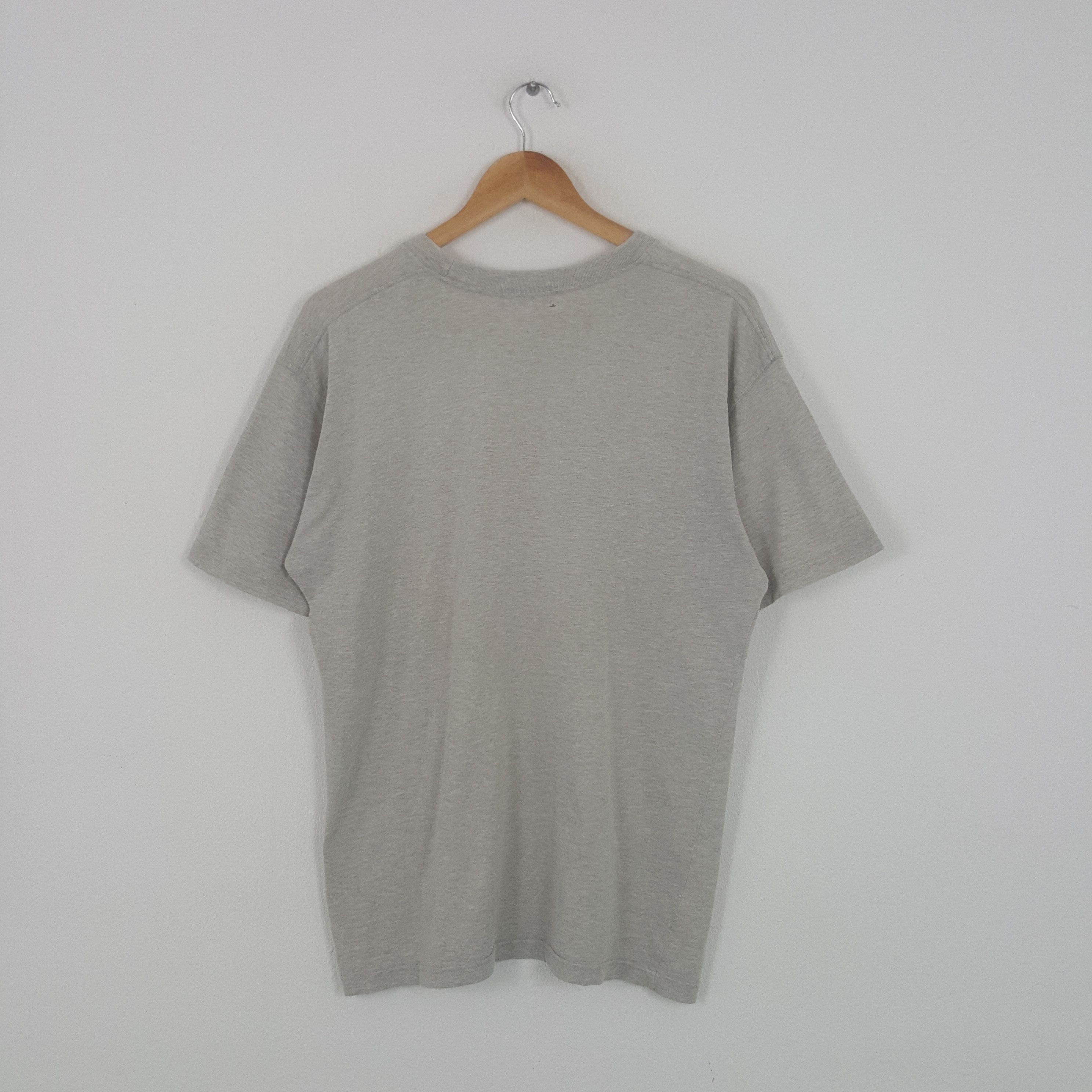 Vintage × Yves Saint Laurent Vintage Yves Saint Laurent Italian Brand Tshirt Size US L / EU 52-54 / 3 - 3 Thumbnail