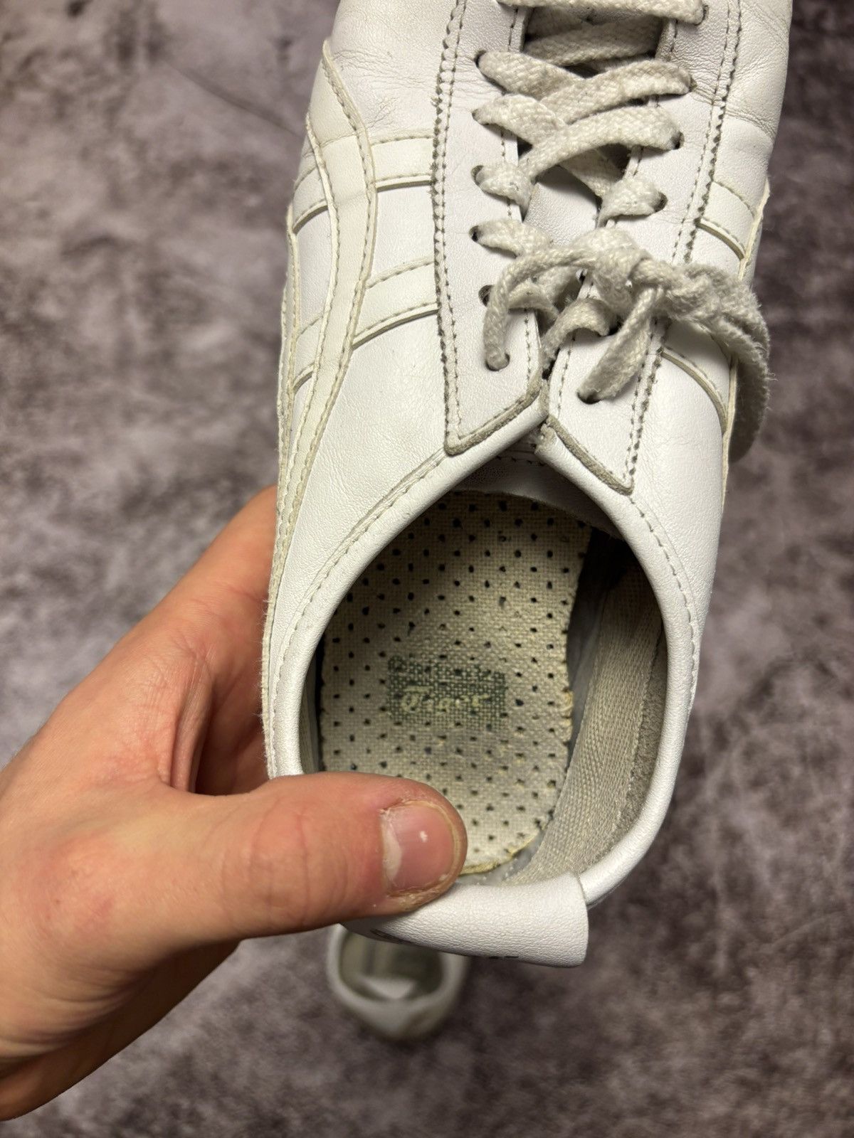A.P.C. × Asics Vintage ASICS Onitsuka Tiger Mexico White Sneakers size 40 Size US 7 / EU 40 - 6 Thumbnail