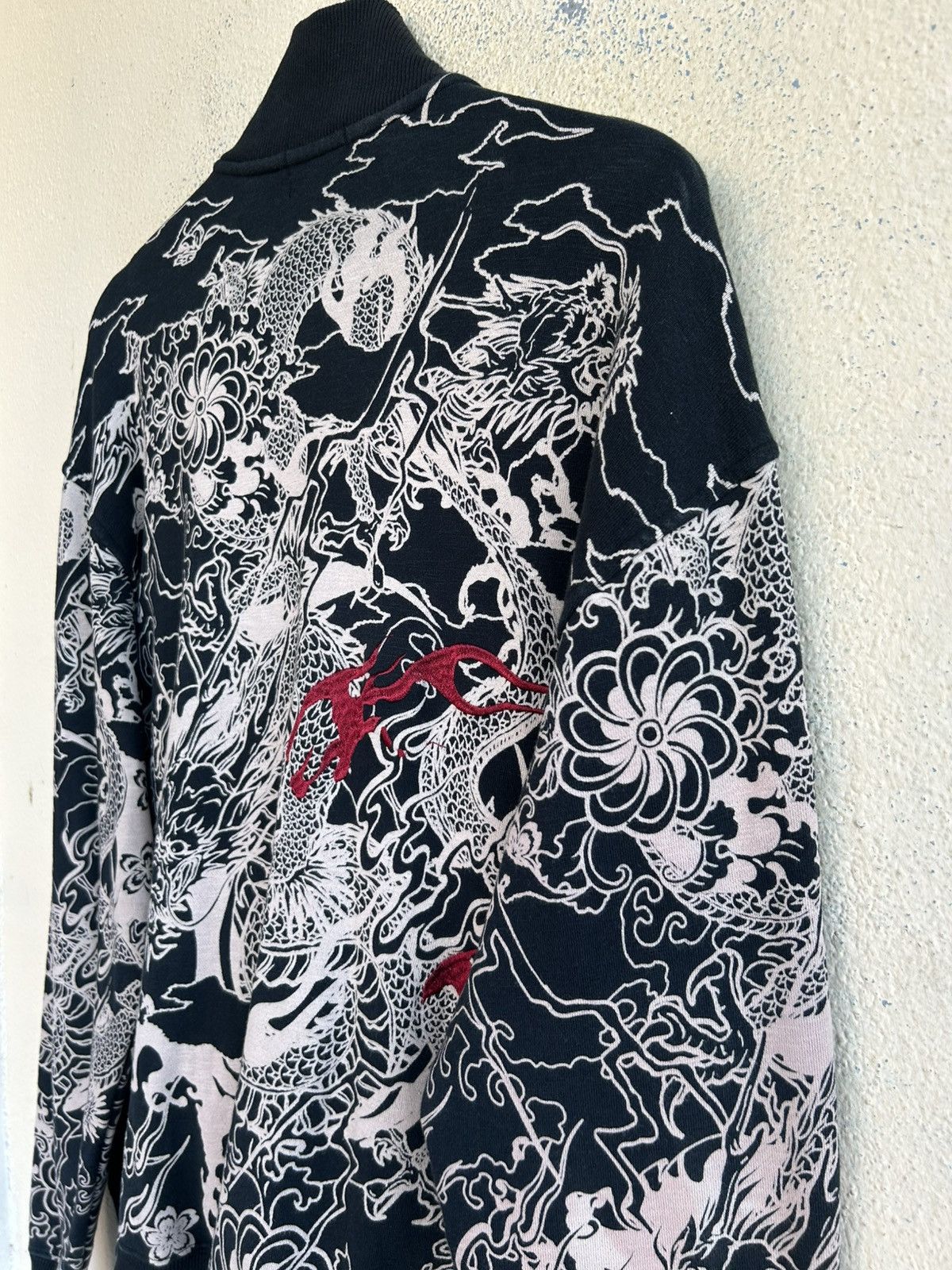 Japanese Brand Karakuri Tamashi Sukajan Art Zip Up Sweatshirt Size US L / EU 52-54 / 3 - 7 Thumbnail
