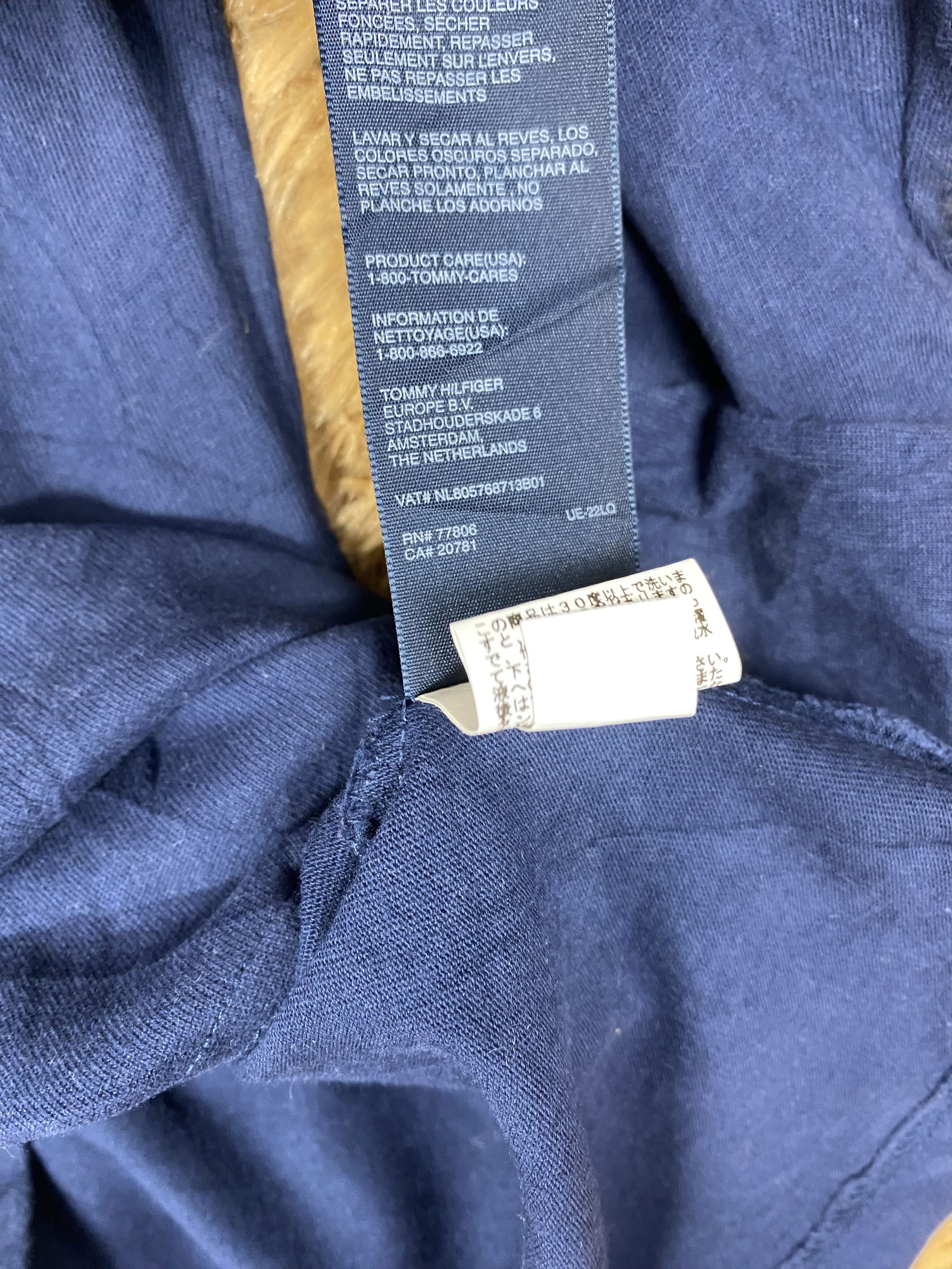 Tommy Hilfiger Vintage Tommy Hilfiger Sweatshirts PS0302 Size US L / EU 52-54 / 3 - 7 Thumbnail