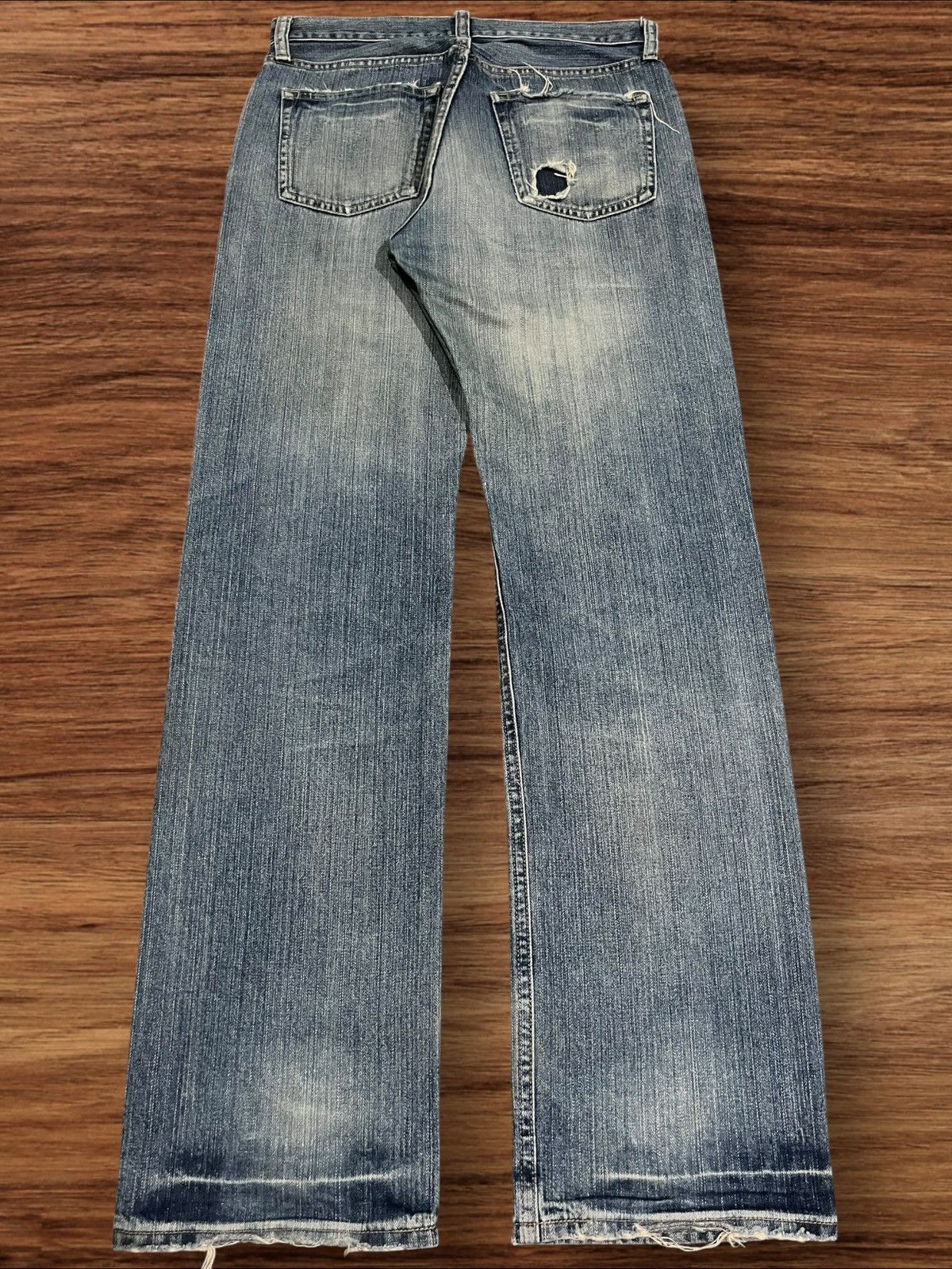 Japanese Brand × Uniqlo ⚡️Trashed⚡️Japanese Brand Uniqlo Broken Denim Blue Wash Jeans Size US 32 / EU 48 - 2 Thumbnail