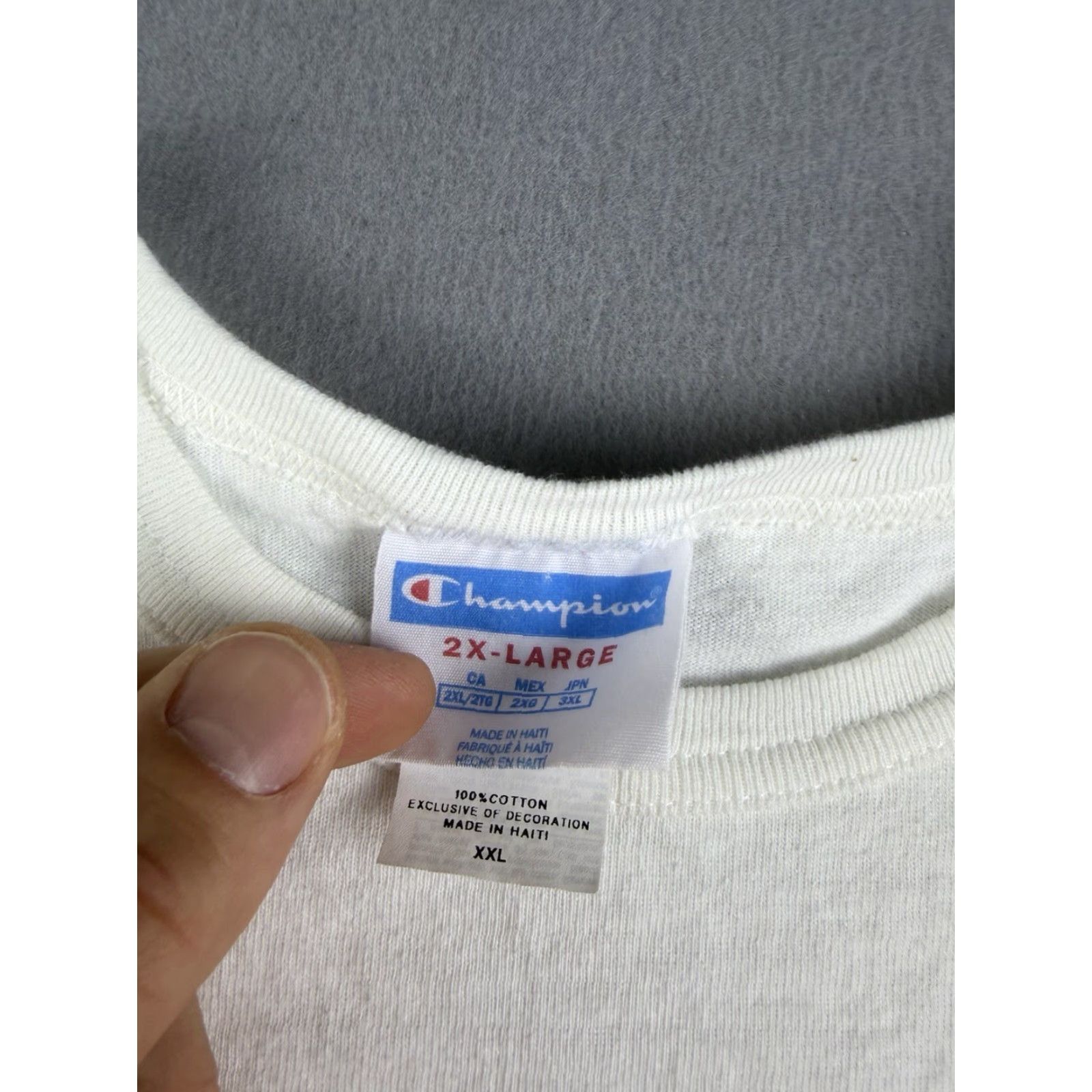 Champion Champion T-Shirt Men XL White 100% Cotton Basketball Collabor+Aid Crew Neck Short Sleeve Regular Sports All Seasons Images Included Size US XL / EU 56 / 4 - 3 Thumbnail